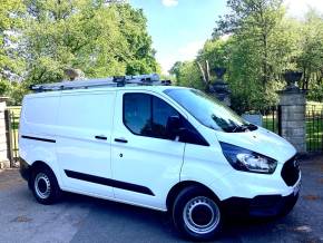 FORD TRANSIT CUSTOM 2018 (18) at Countryside Commercials  Selby