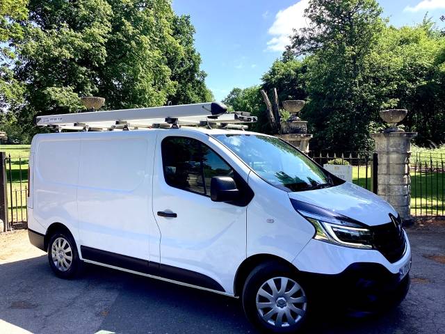Renault Trafic 2.0 SL30 ENERGY dCi 145 Business+ Van EDC Panel Van Diesel White