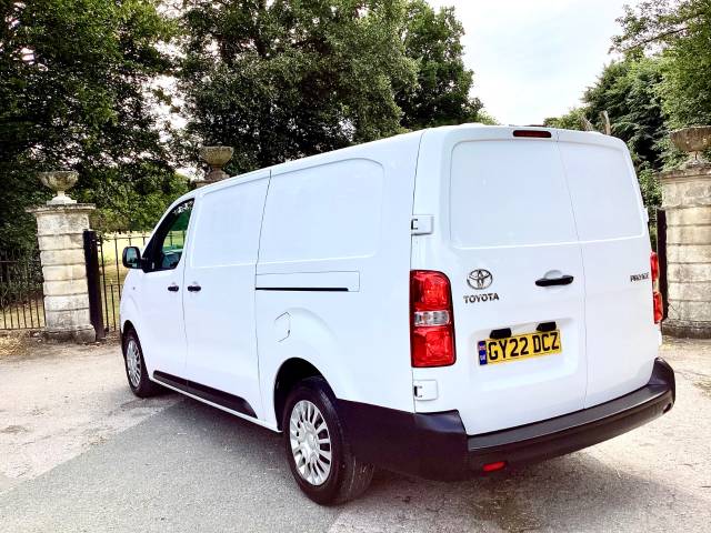 2022 Toyota Proace 2.0D 140 Icon Van