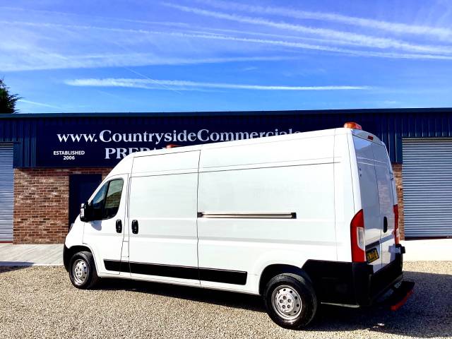 2022 Vauxhall Movano 2.2 Turbo D 140ps H2 Van Dynamic