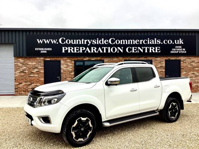 2021 Nissan Navara Double Cab Pick Up Tekna 2.3dCi 190 TT 4WD Auto