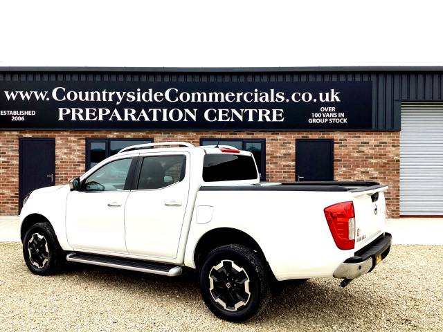 2021 Nissan Navara Double Cab Pick Up Tekna 2.3dCi 190 TT 4WD Auto