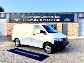 VOLKSWAGEN TRANSPORTER at Countryside Commercials  Selby