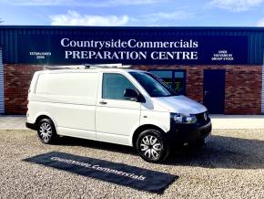 VOLKSWAGEN TRANSPORTER at Countryside Commercials  Selby