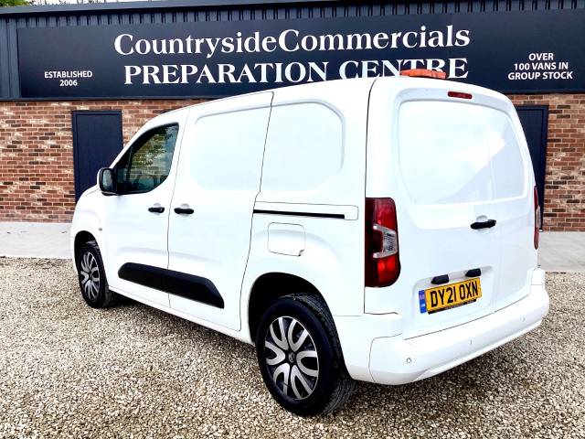 2021 Vauxhall Combo Cargo 2300 1.5 Turbo D 100ps H1 Sportive Van