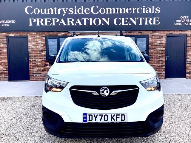 2020 Vauxhall Combo Cargo 2000 1.5 Turbo D 75ps H1 Edition Van