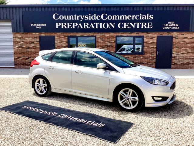 Ford Focus 1.5 TDCi 120 Zetec S 5dr Hatchback Diesel Silver