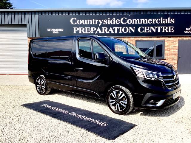 Renault Trafic 2.0 SL28 Blue dCi 150 Sport+ Van Panel Van Diesel Black