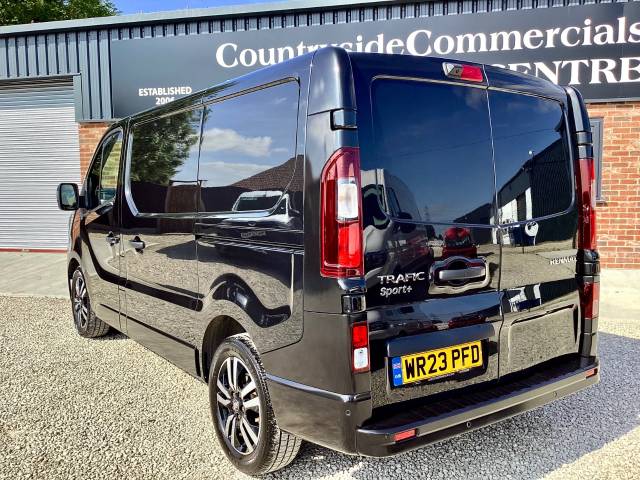 2023 Renault Trafic 2.0 SL28 Blue dCi 150 Sport+ Van