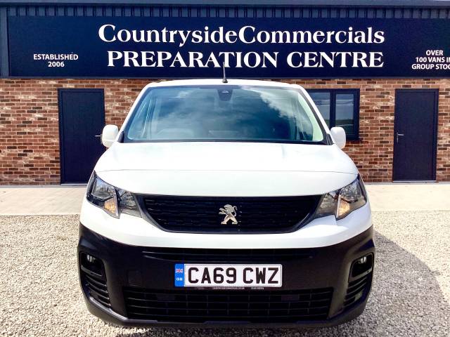 2020 Peugeot Partner 1000 1.5 BlueHDi 100 Asphalt Van