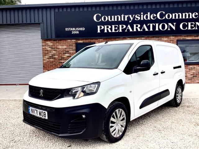 2022 Peugeot Partner 850 1.5 BlueHDi 100 Professional Premium Crew Van