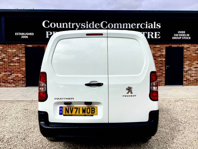 2022 Peugeot Partner 850 1.5 BlueHDi 100 Professional Premium Crew Van