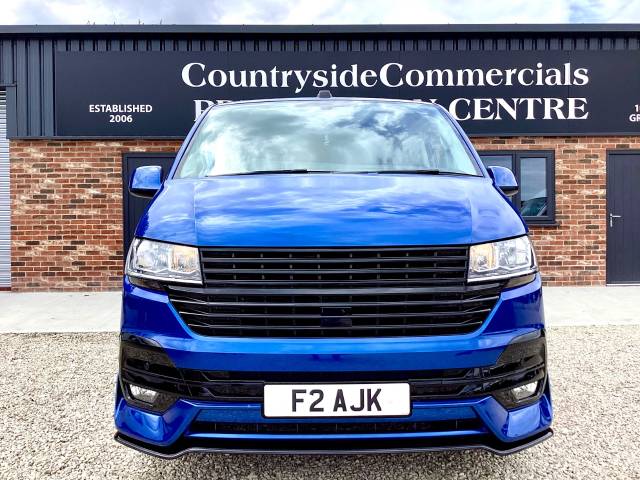 2022 Volkswagen Transporter 2.0 TDI 150 Highline Kombi Van