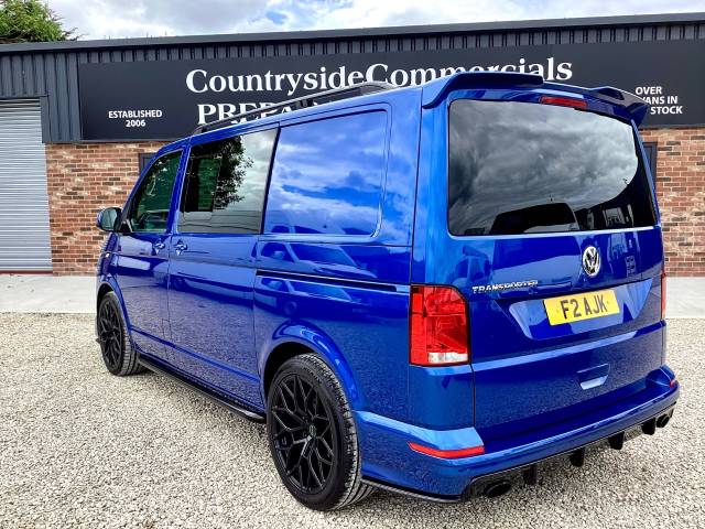 2022 Volkswagen Transporter 2.0 TDI 150 Highline Kombi Van