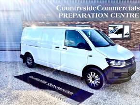 VOLKSWAGEN TRANSPORTER at Countryside Commercials  Selby
