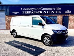 VOLKSWAGEN TRANSPORTER at Countryside Commercials  Selby