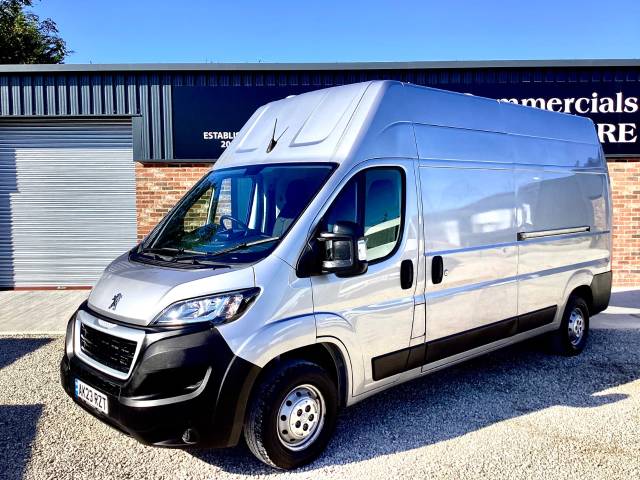 2023 Peugeot Boxer 2.2 BlueHDi H3 Professional Premium+ Van 140ps
