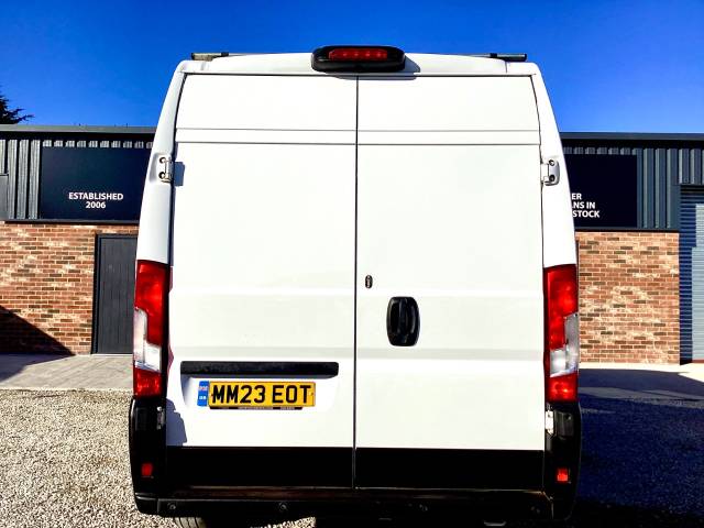 2023 Peugeot Boxer 2.2 BlueHDi H2 Professional Premium+ Van 140ps