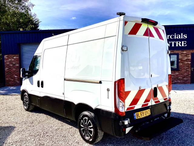 2020 Iveco Daily 2.3 Van 3520 WB
